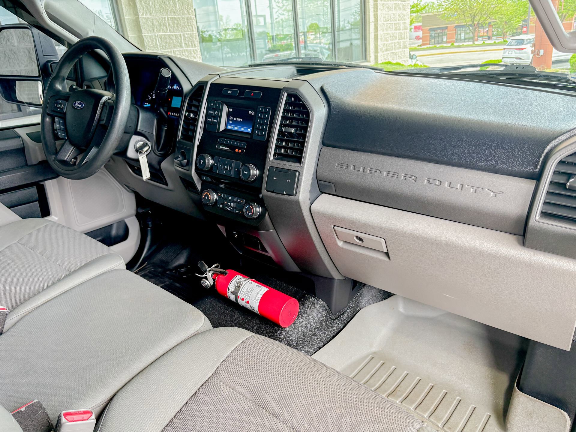 Used 2017 Ford F250 XL w/ Power Equipment Group RWD image 16