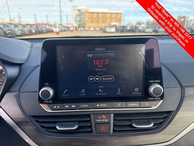 Used 2025 Nissan Altima 2.5 SV image 23