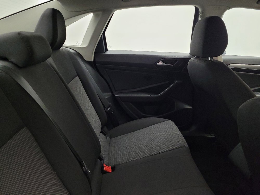 Used 2020 Volkswagen Jetta S image 19