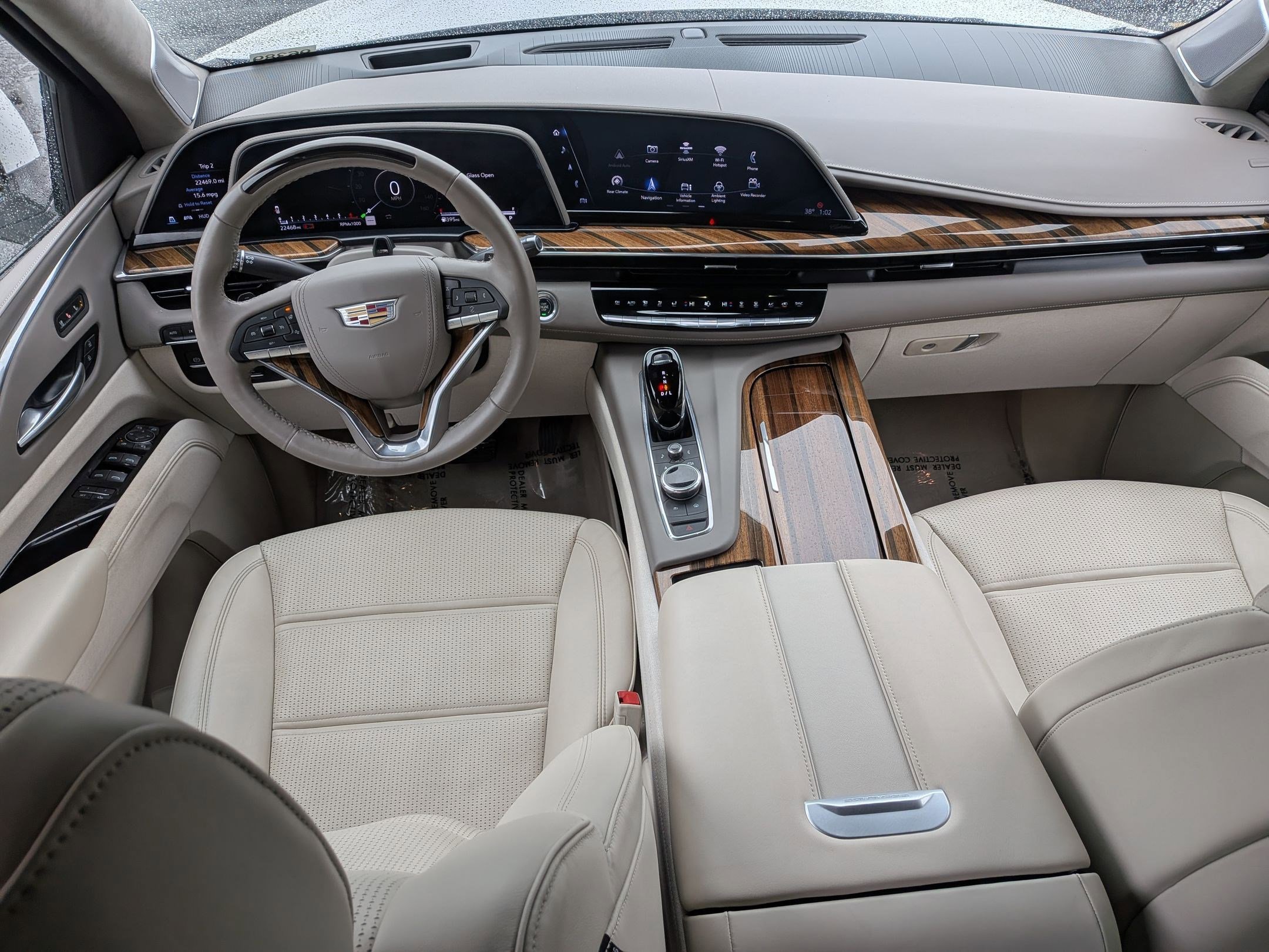 Used 2023 Cadillac Escalade Premium Luxury Platinum w/ LPO, Radiant Package image 25