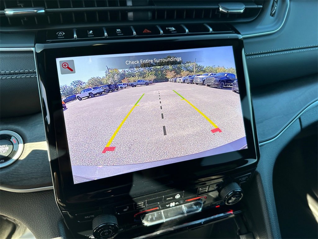 New 2025 Jeep Grand Cherokee L Limited image 26