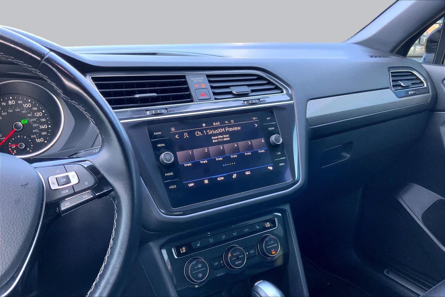 Used 2021 Volkswagen Tiguan SE R-Line FWD image 7