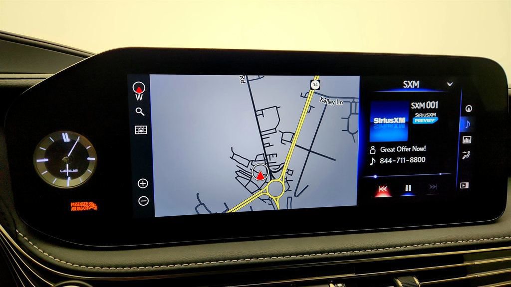 Used 2022 Lexus LS 500 w/ Accessory Package (Z2) image 19