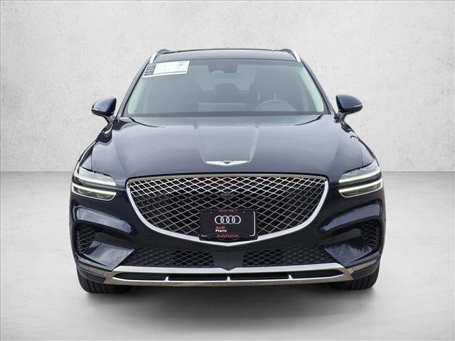 Used 2022 Genesis GV70 2.5T w/ Advanced Package image 2