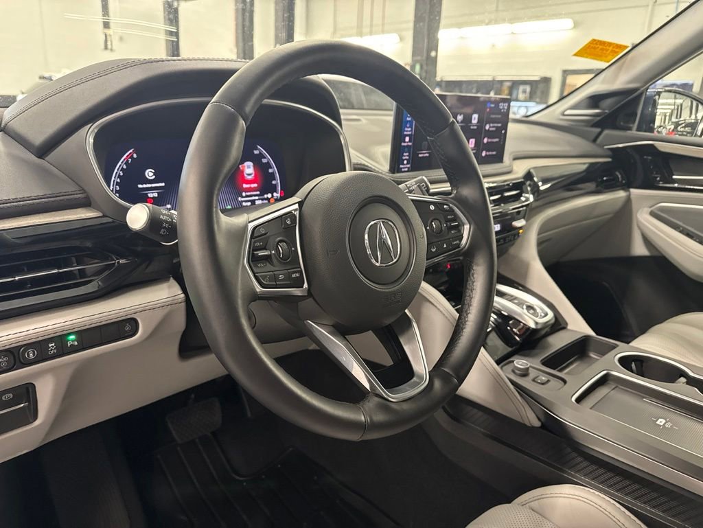 Used 2026 Acura MDX SH-AWD w/ Advance Package image 10