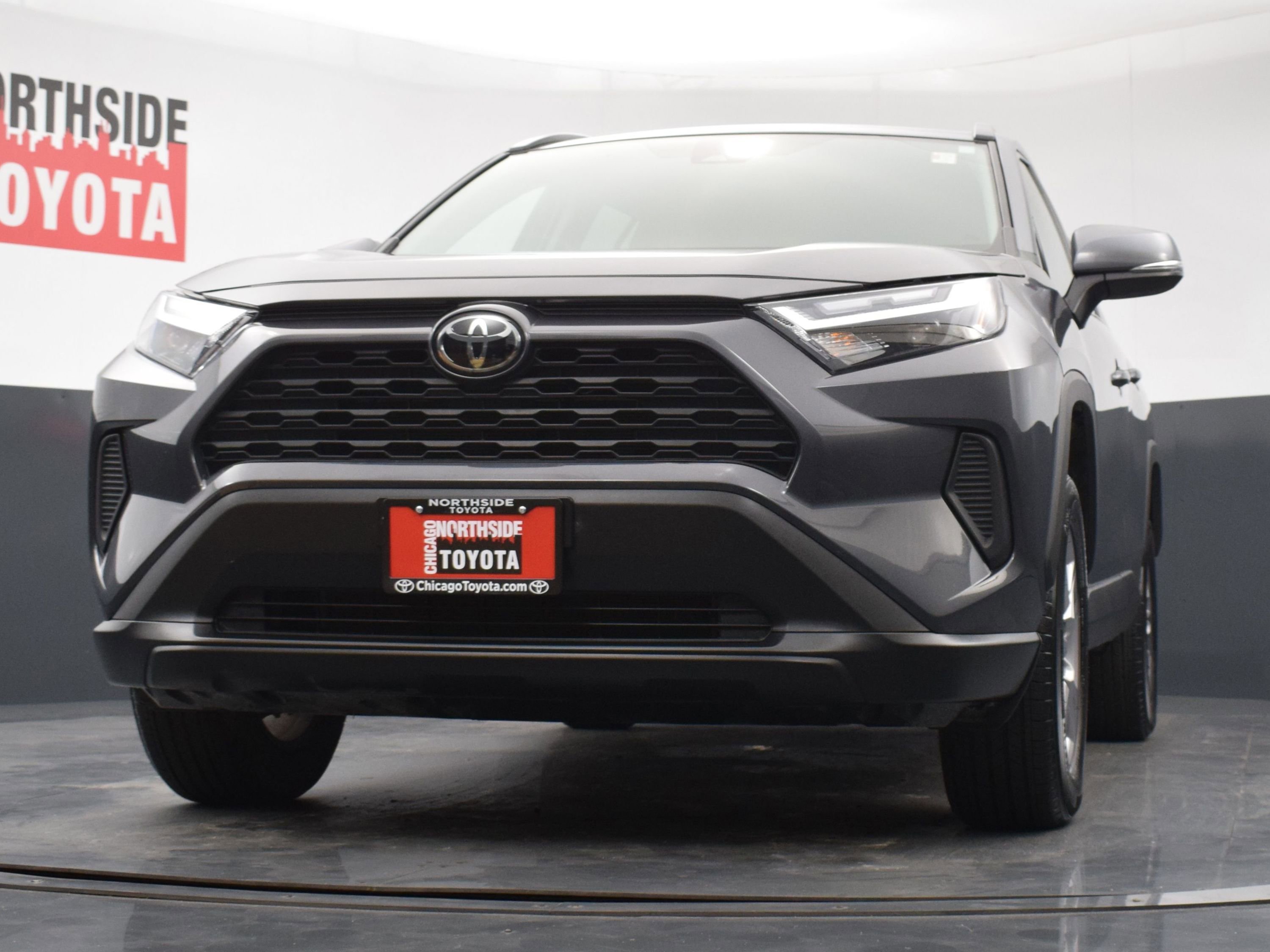 Used 2025 Toyota RAV4 XLE FWD image 29