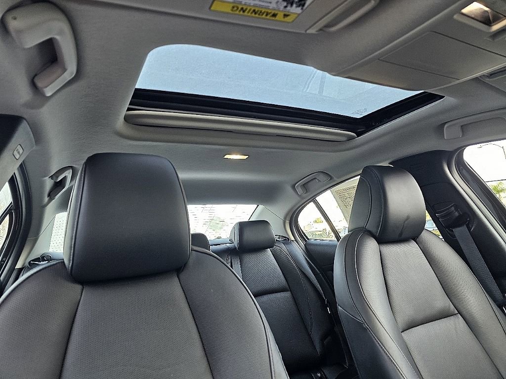 Certified 2025 MAZDA MAZDA3 2.5 Turbo Sedan w/Premium Plus image 19