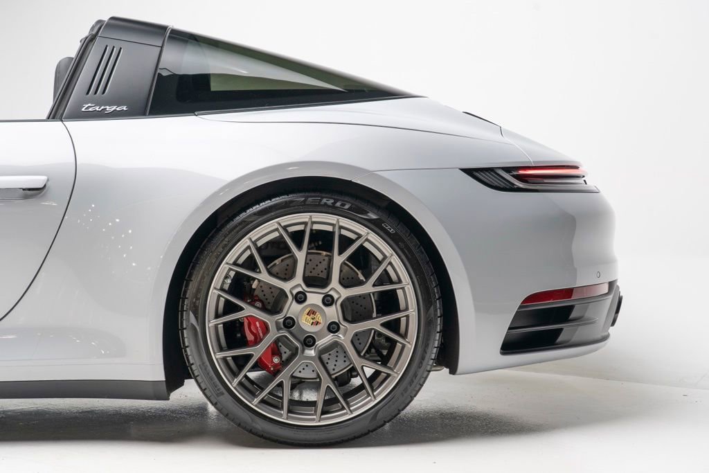 Used 2024 Porsche 911 Targa 4S w/ Premium Package image 57