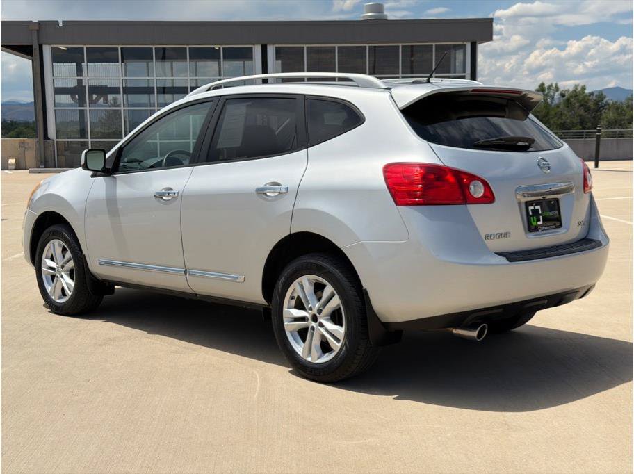 Used 2013 Nissan Rogue SV w/ Premium Pkg AWD/4WD image 6