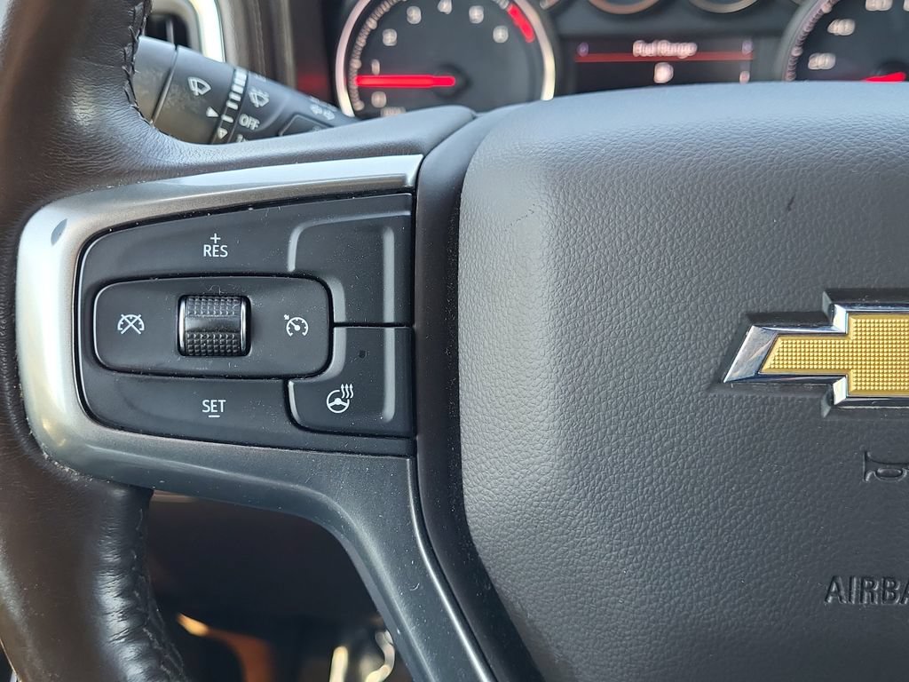 Used 2021 Chevrolet Silverado 2500 LTZ w/ LTZ Convenience Package AWD/4WD image 25