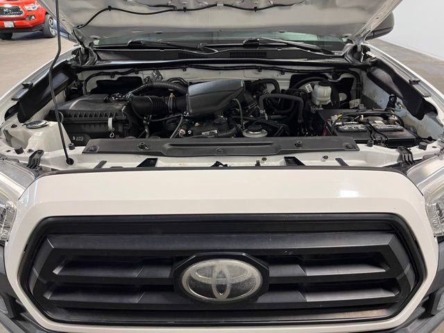 Used 2020 Toyota Tacoma SR image 9