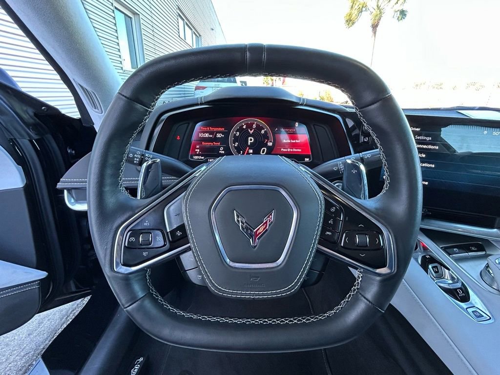 Used 2025 Chevrolet Corvette Stingray Premium Cpe w/ 3LT RWD image 17