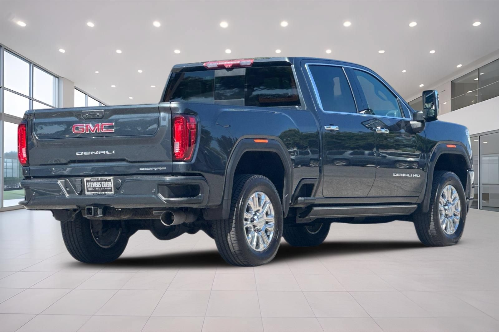 Used 2022 GMC Sierra 2500 Denali w/ Denali Ultimate Package AWD/4WD image 4