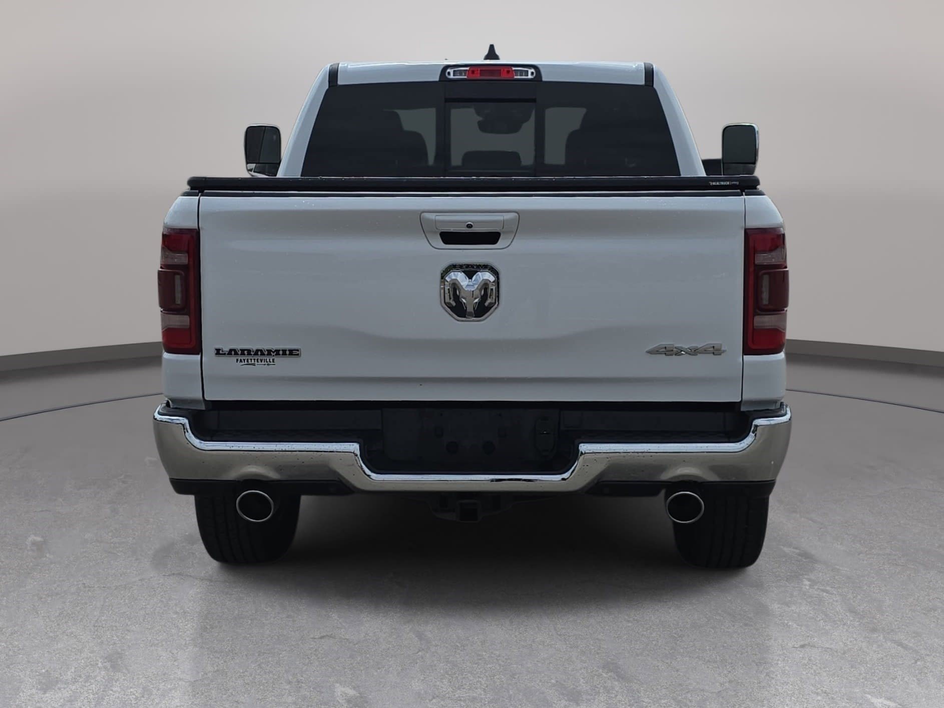 Used 2024 RAM 1500 Laramie image 6