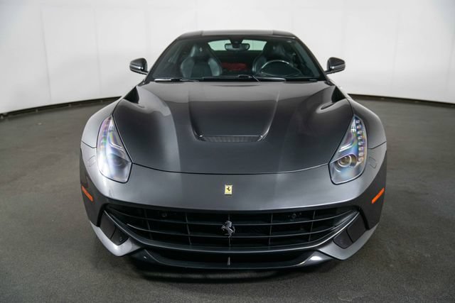 Used 2015 Ferrari F12 Berlinetta RWD image 3