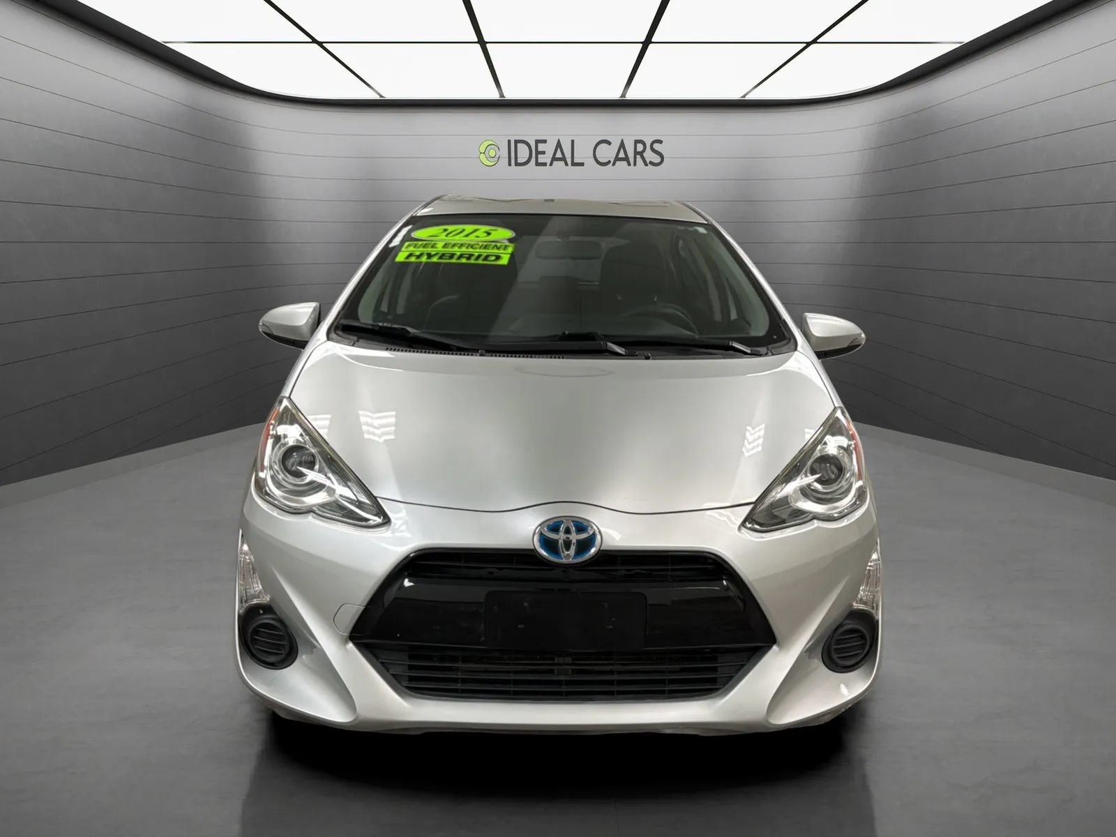 Used 2015 Toyota Prius C Two FWD image 2