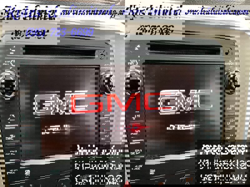 Used 2013 GMC Acadia Denali AWD/4WD image 19