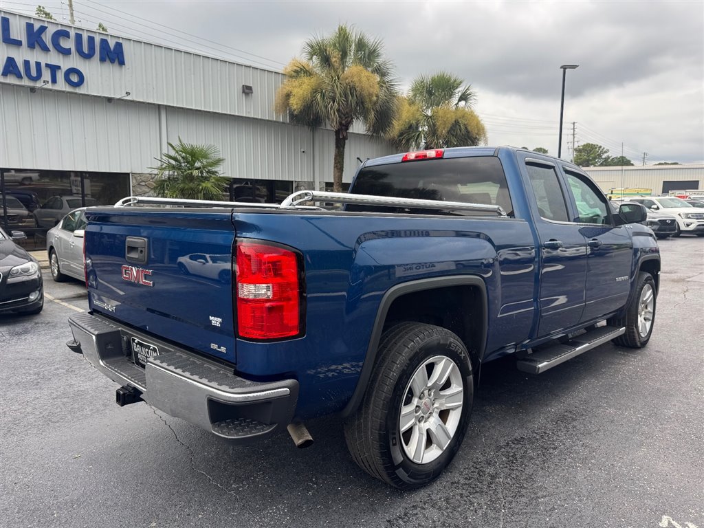 Used 2017 GMC Sierra 1500 SLE w/ SLE Value Package AWD/4WD image 8