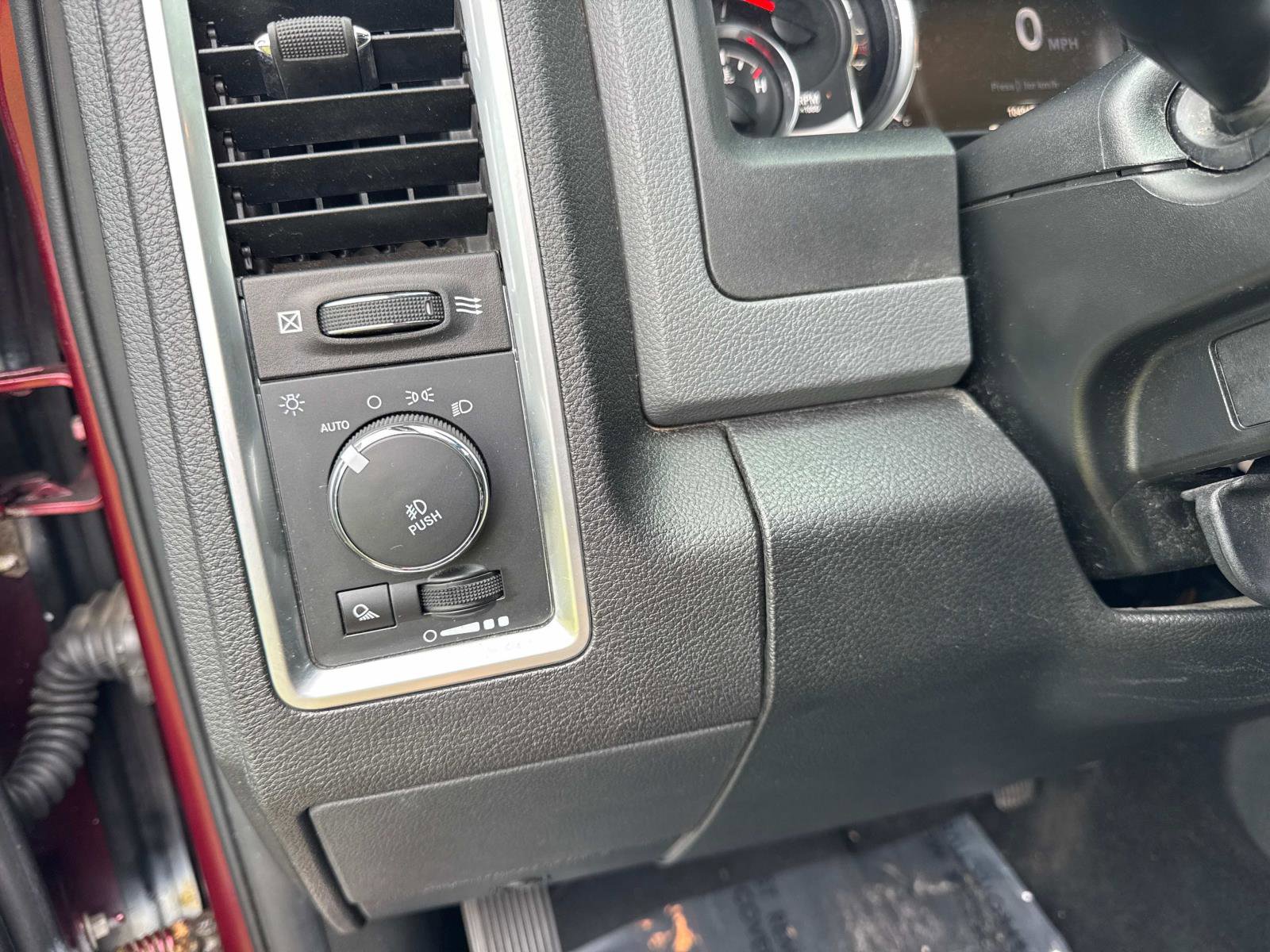 Used 2017 RAM 1500 Lone Star image 31