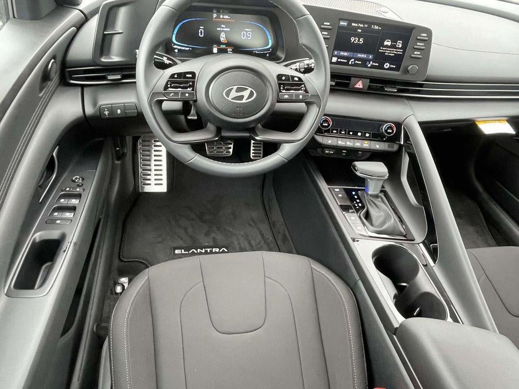 New 2026 Hyundai Elantra SEL Sport Premium image 31