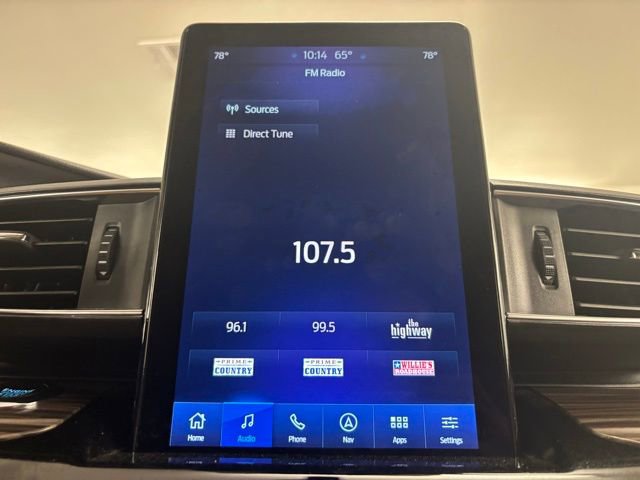 Used 2024 Ford Explorer Limited w/ Limited Technology Package image 32