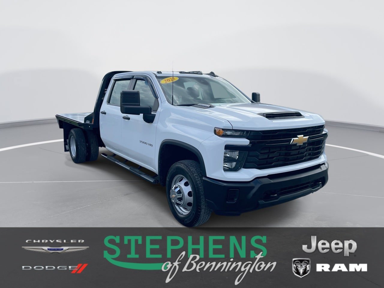Used 2025 Chevrolet Silverado 3500 W/T AWD/4WD video 1