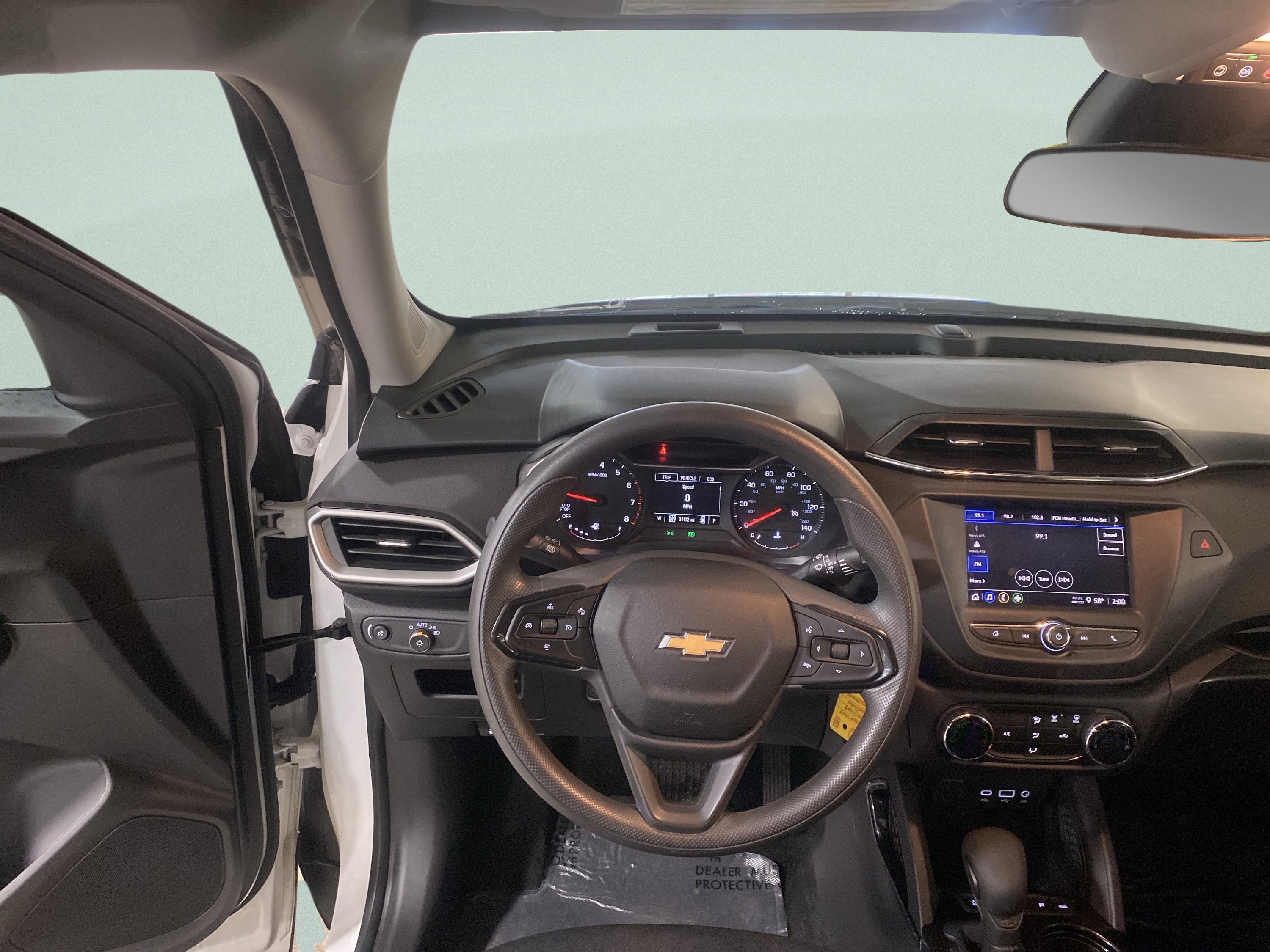 Used 2023 Chevrolet TrailBlazer LS image 17