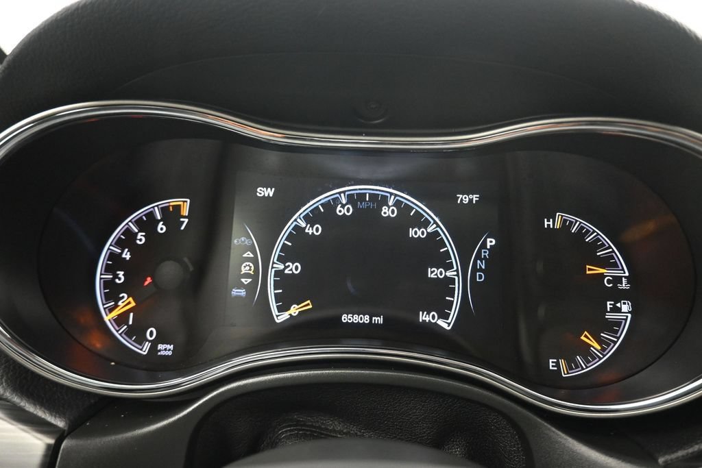 Used 2020 Jeep Grand Cherokee Limited AWD/4WD image 15