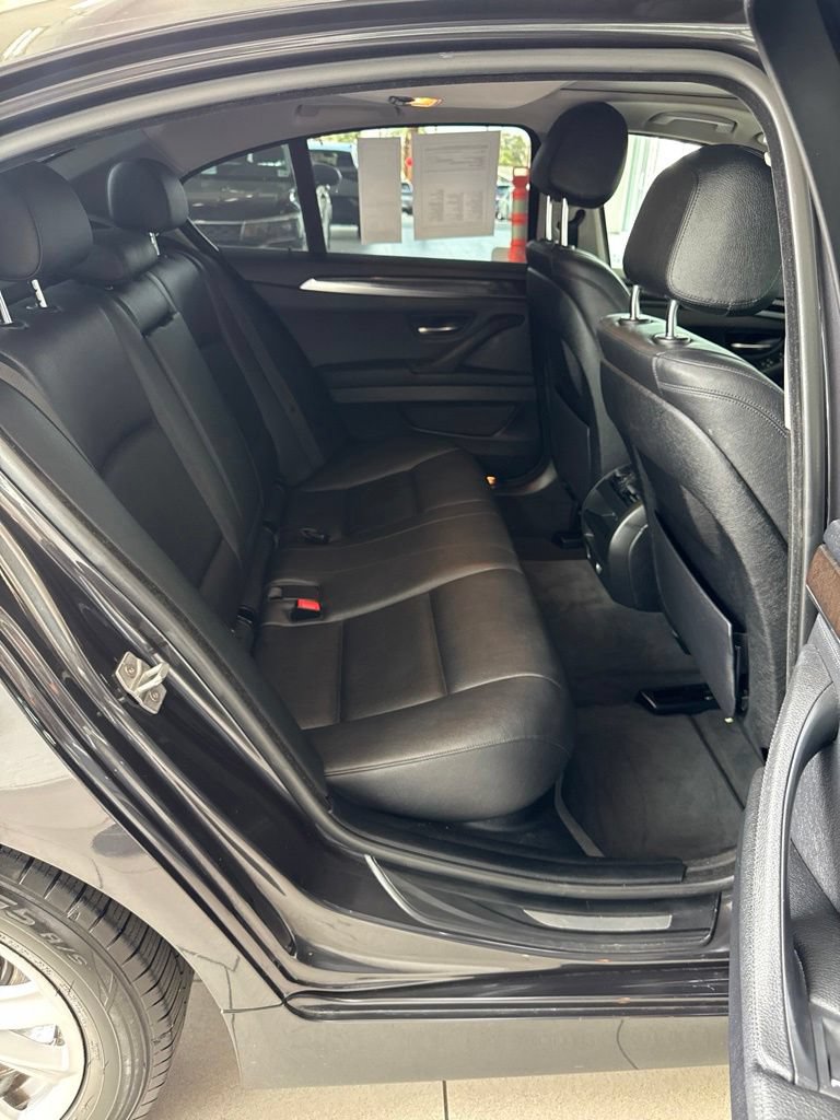 Used 2016 BMW 528i Sedan RWD image 7