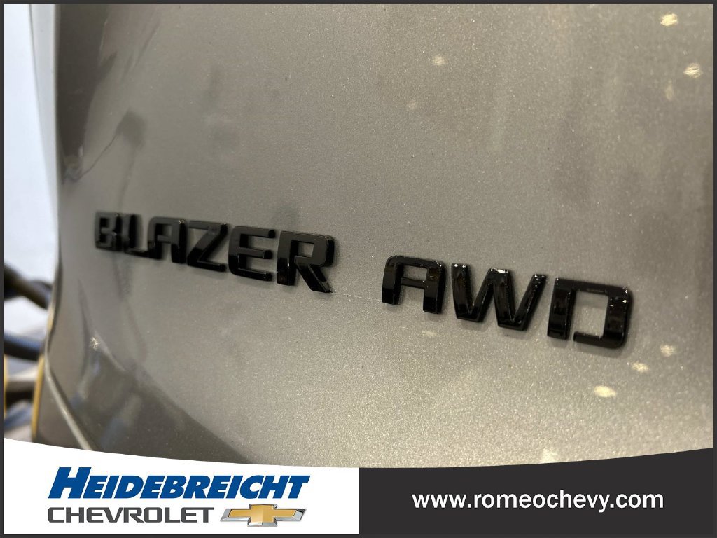 Used 2023 Chevrolet Blazer RS w/ Driver Confidence II Package AWD/4WD image 39