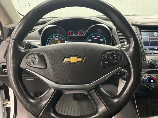 Used 2015 Chevrolet Impala LT w/ Convenience Package FWD image 15