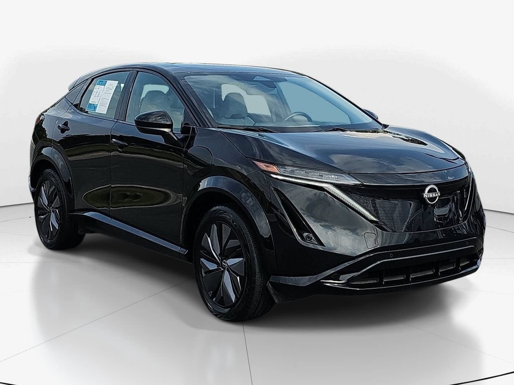 Used 2023 Nissan Ariya AWD video 3