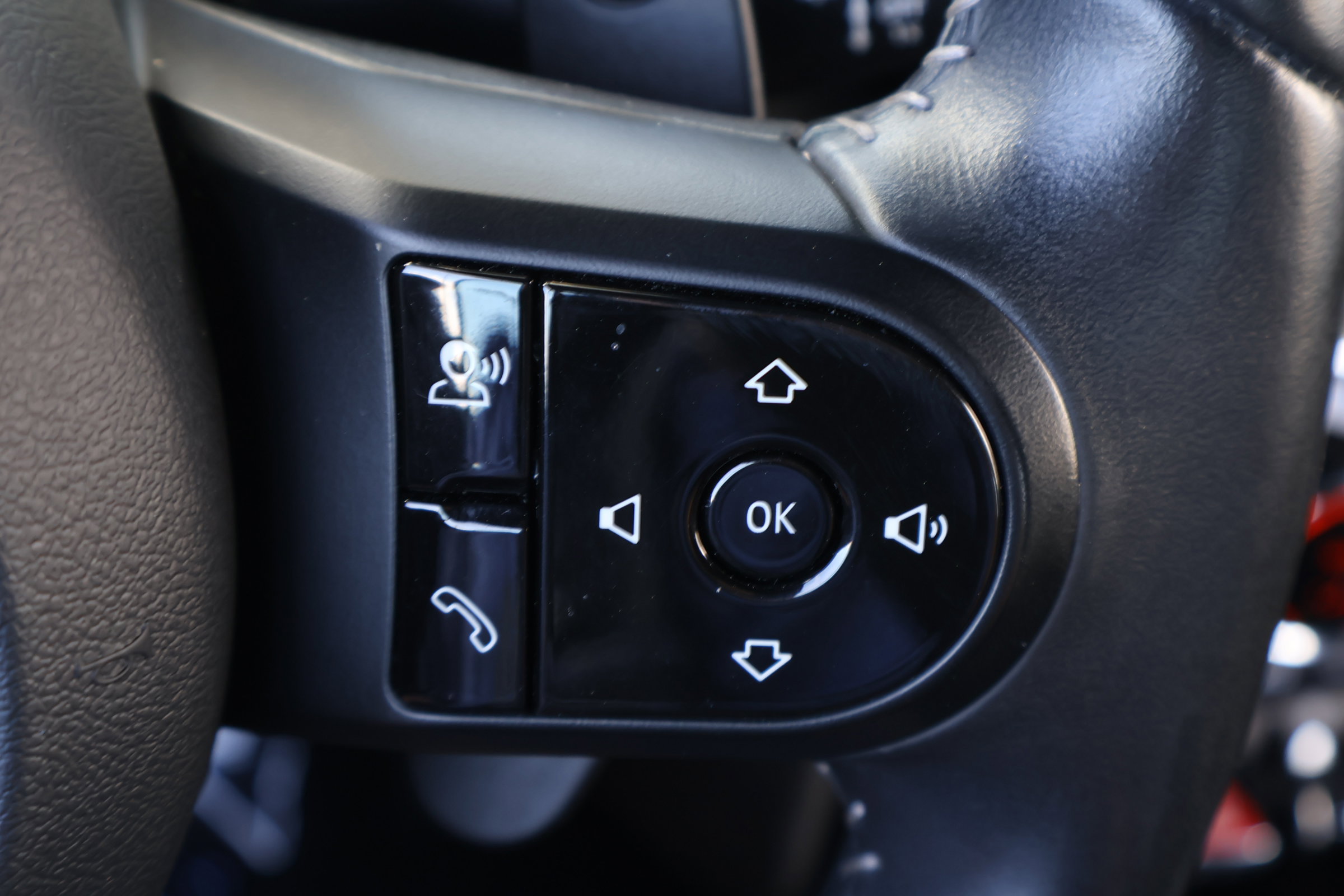 Used 2024 MINI Cooper S image 23