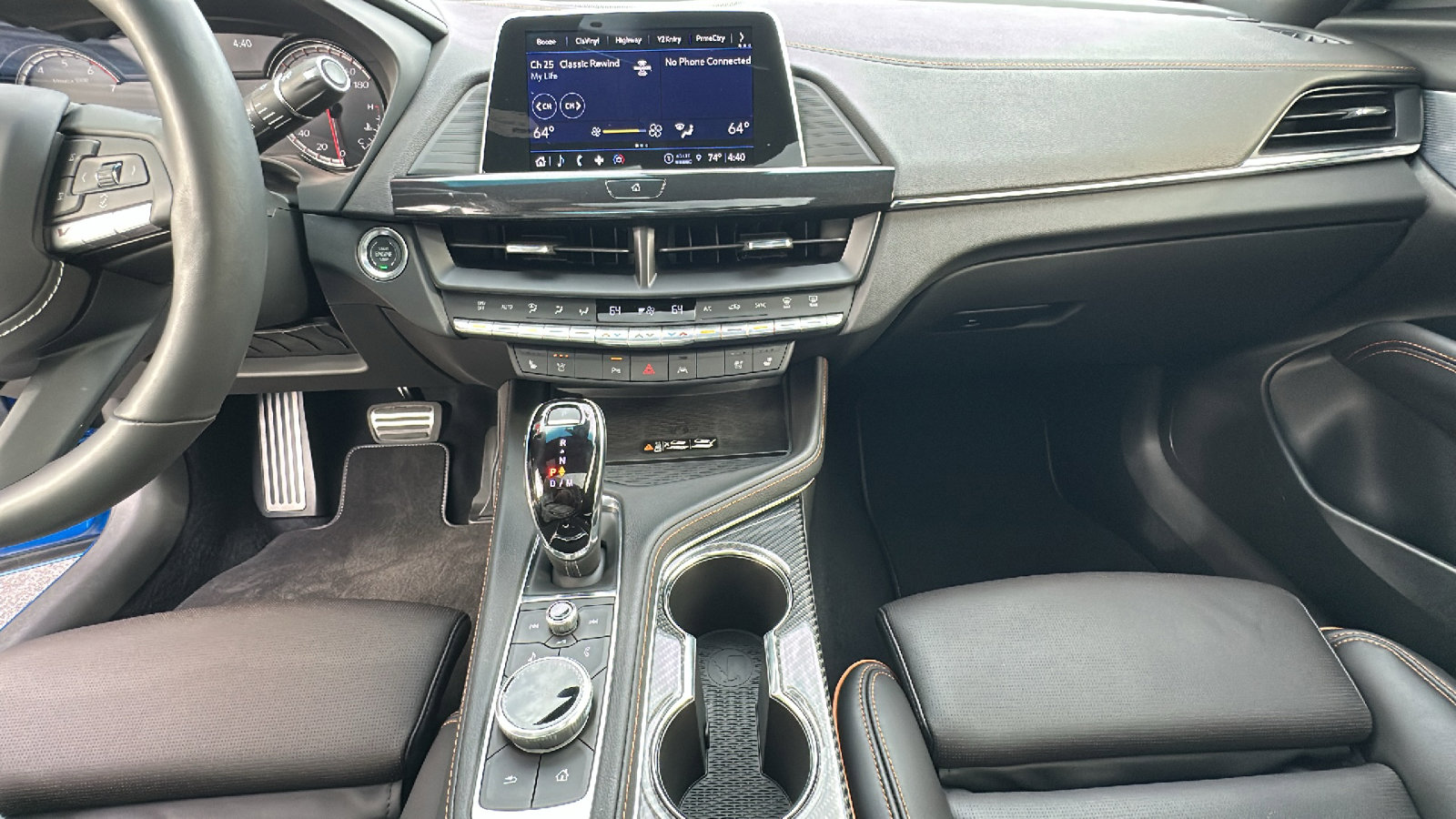 Used 2025 Cadillac CT4 V w/ LPO, ONYX Package image 21