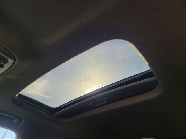 New 2026 Chevrolet Trax RS w/ Sunroof Package image 33