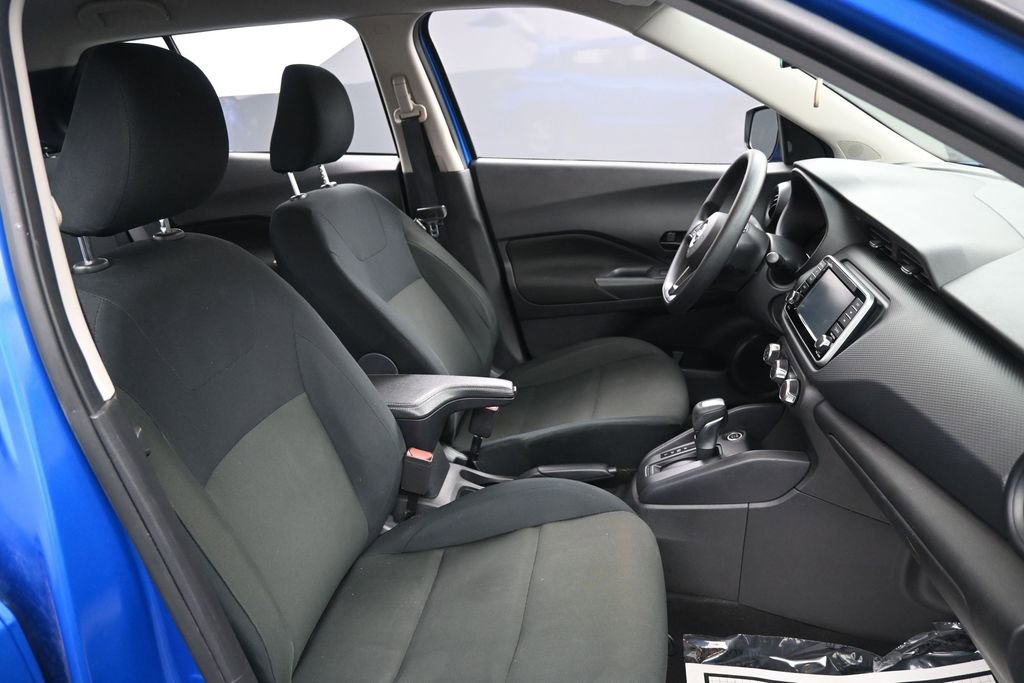 Used 2024 Nissan Kicks S w/ Interior Electronics Package FWD image 31