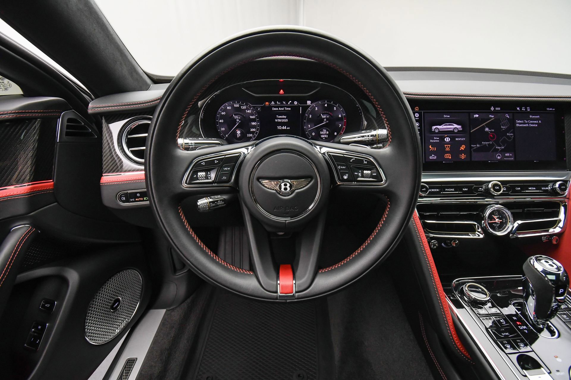 Certified 2023 Bentley Flying Spur W12 image 15