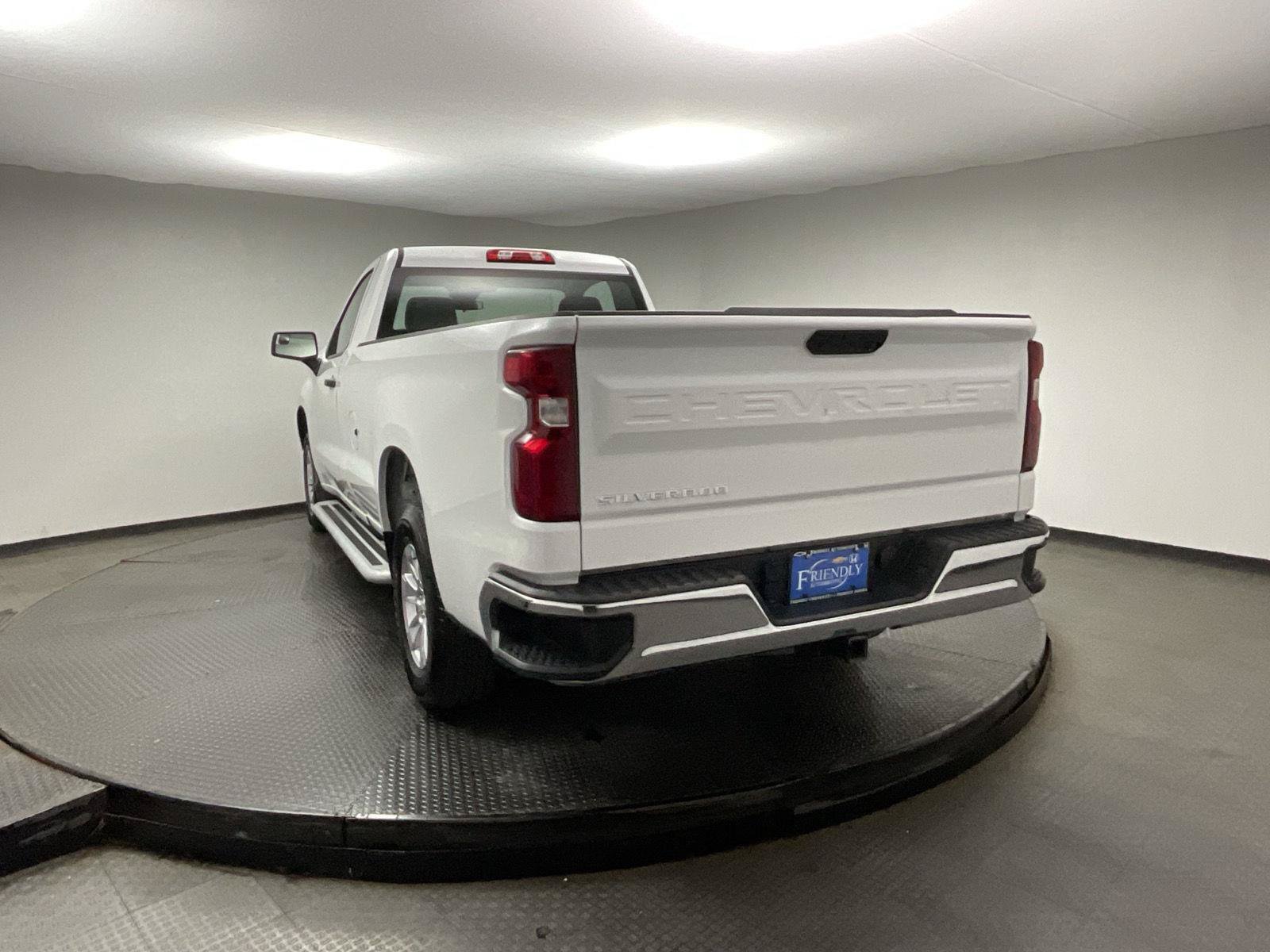 Used 2025 Chevrolet Silverado 1500 W/T RWD image 5