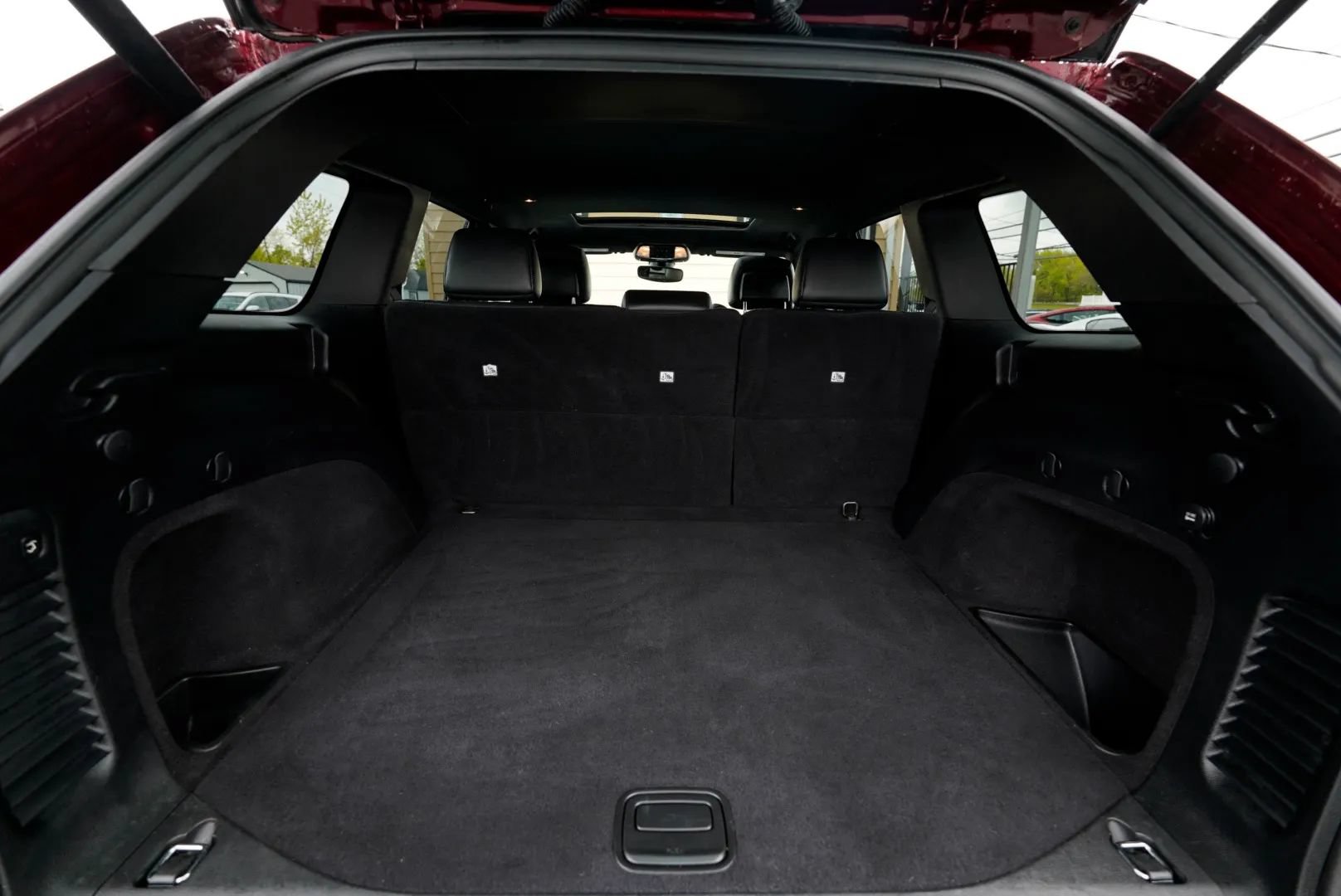 Used 2019 Jeep Grand Cherokee Altitude AWD/4WD image 21