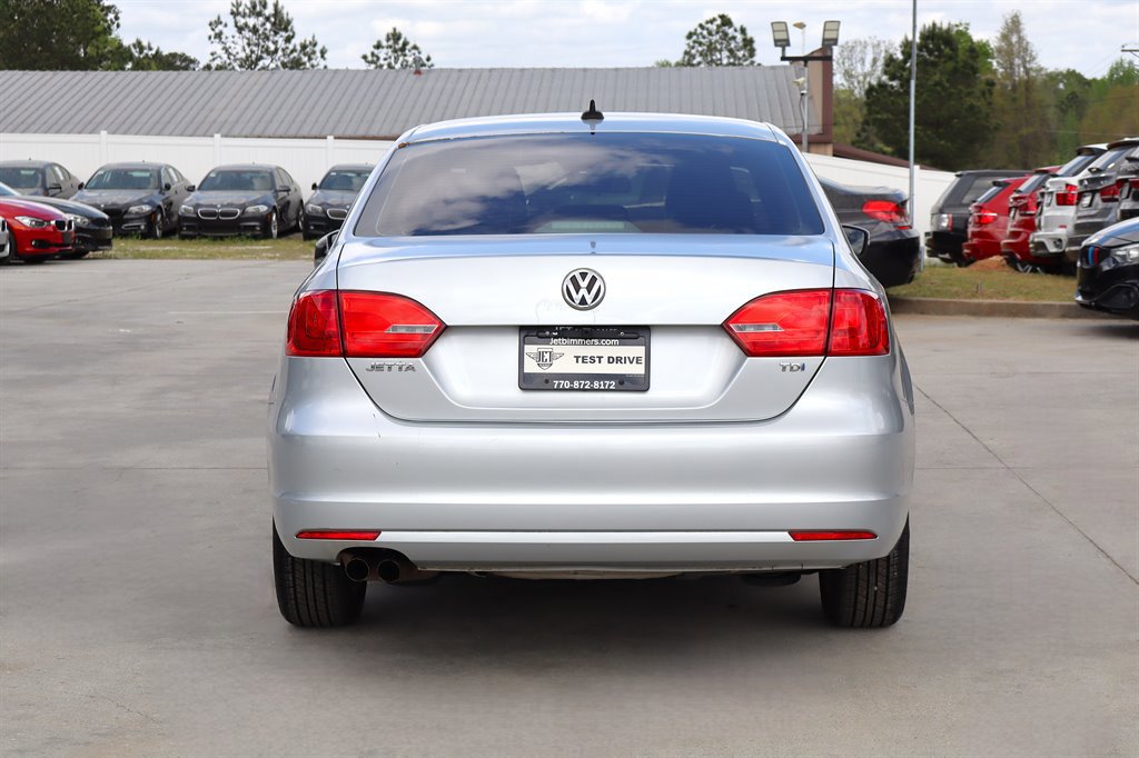Used 2013 Volkswagen Jetta TDI image 6