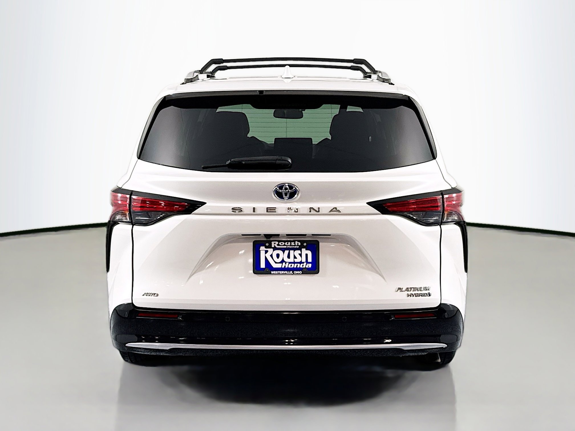 Used 2022 Toyota Sienna Platinum image 6