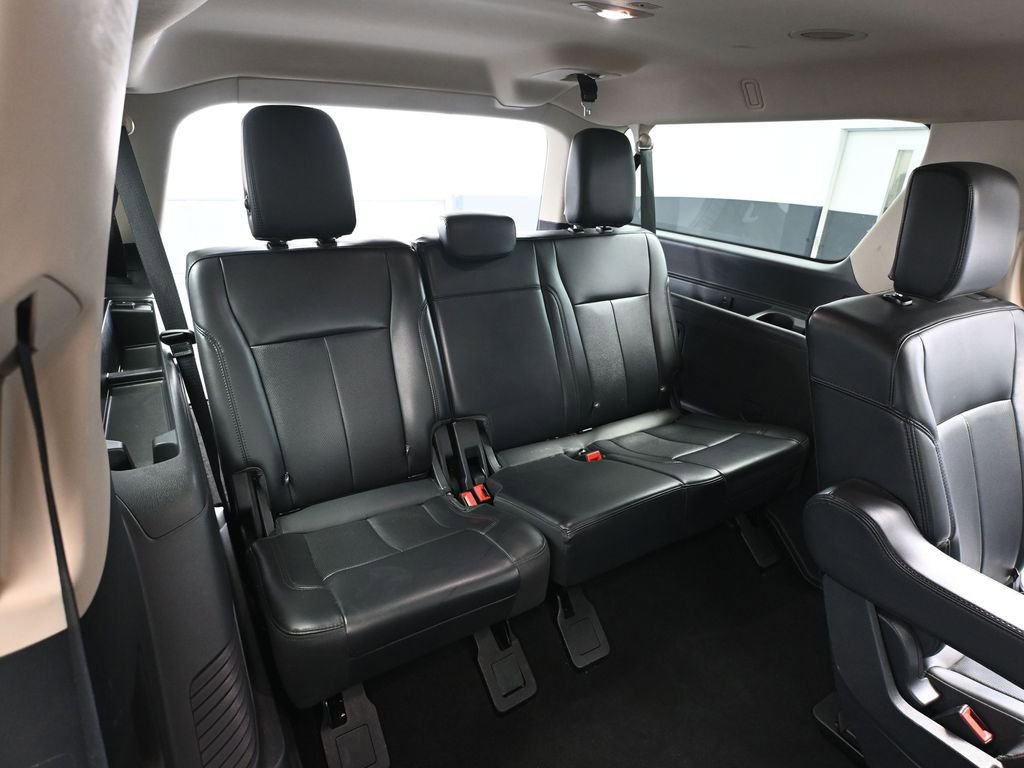 Used 2024 Ford Expedition Max XLT image 46