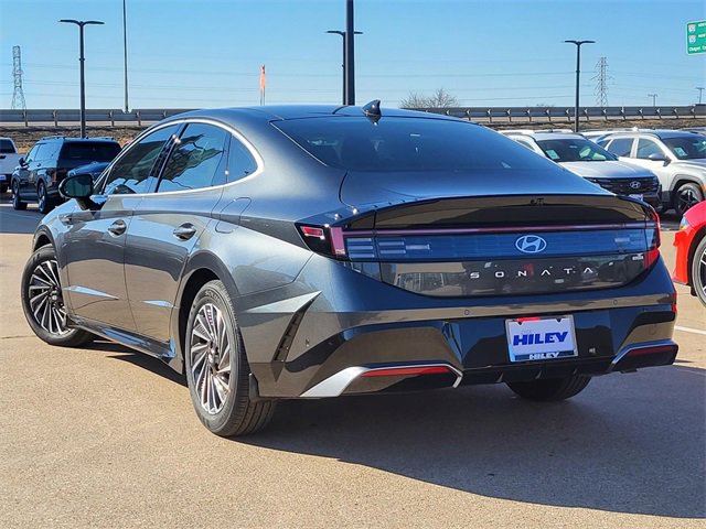 New 2026 Hyundai Sonata Limited image 3