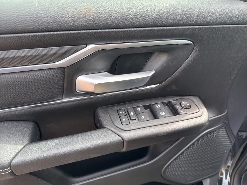 New 2026 RAM 1500 Big Horn AWD/4WD image 17