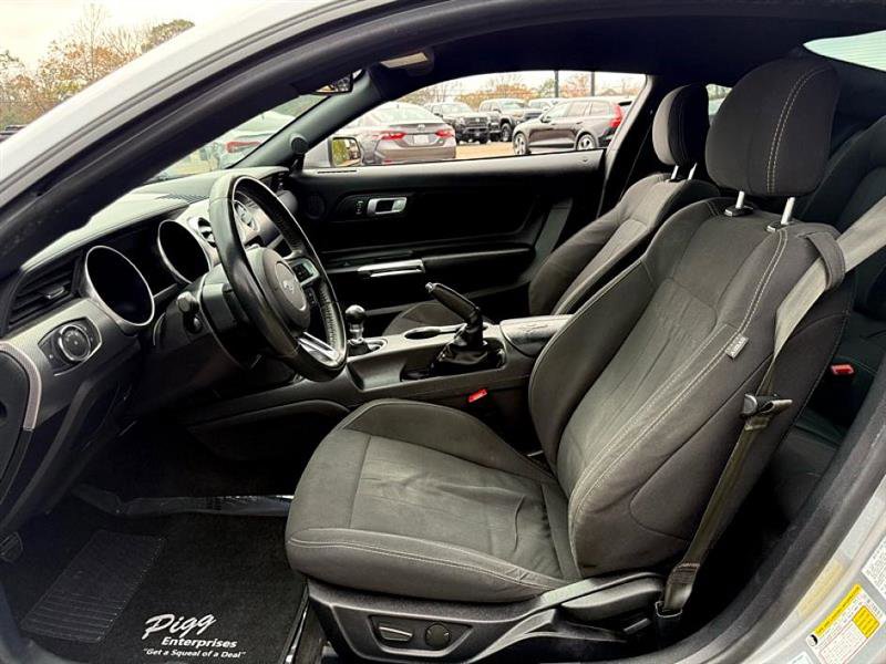 Used 2020 Ford Mustang GT w/ Equipment Group 301A image 12