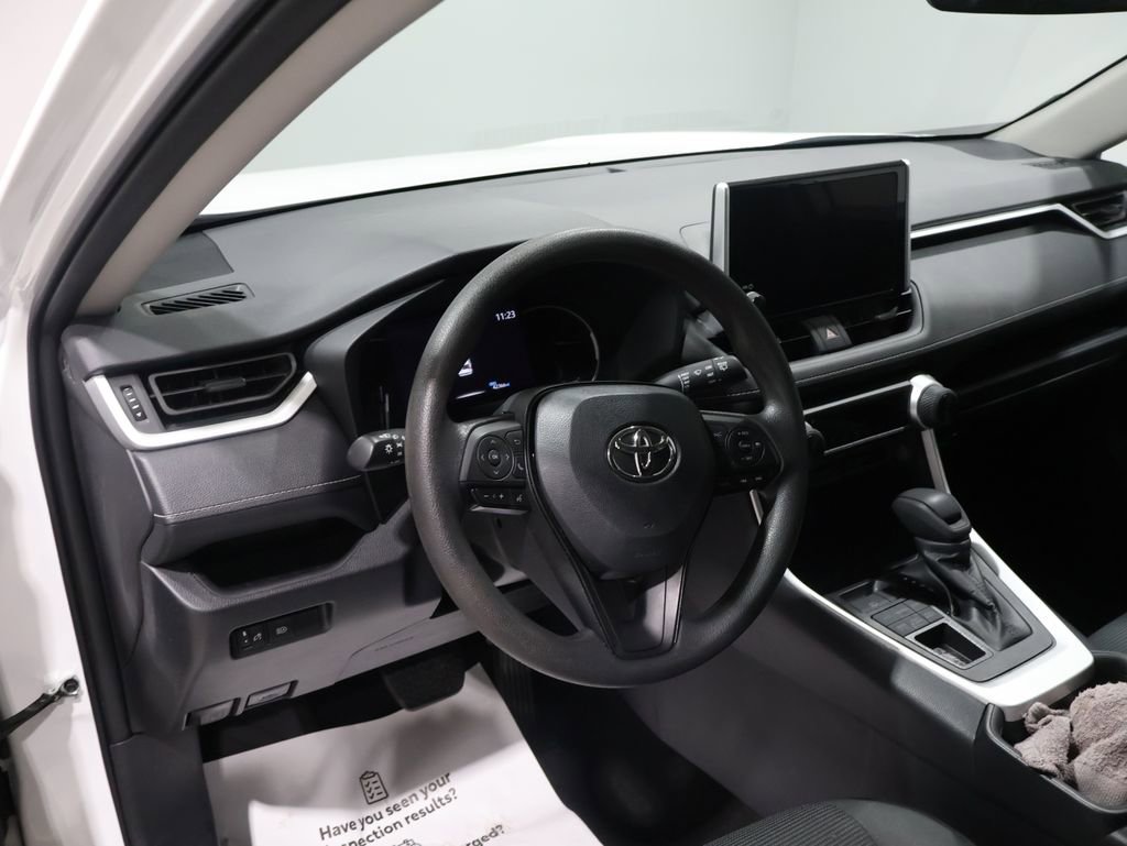 Used 2024 Toyota RAV4 LE image 14