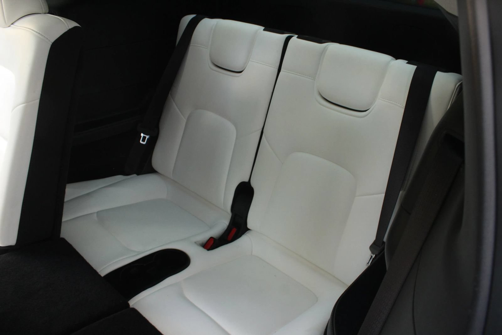 Used 2021 Tesla Model Y Long Range AWD/4WD image 22