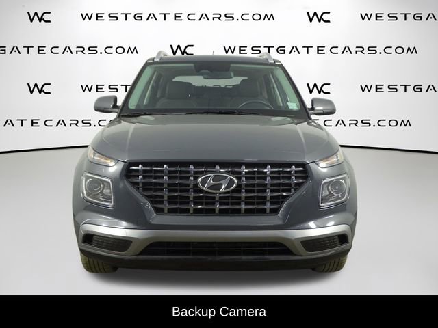 Used 2024 Hyundai Venue SEL FWD image 4
