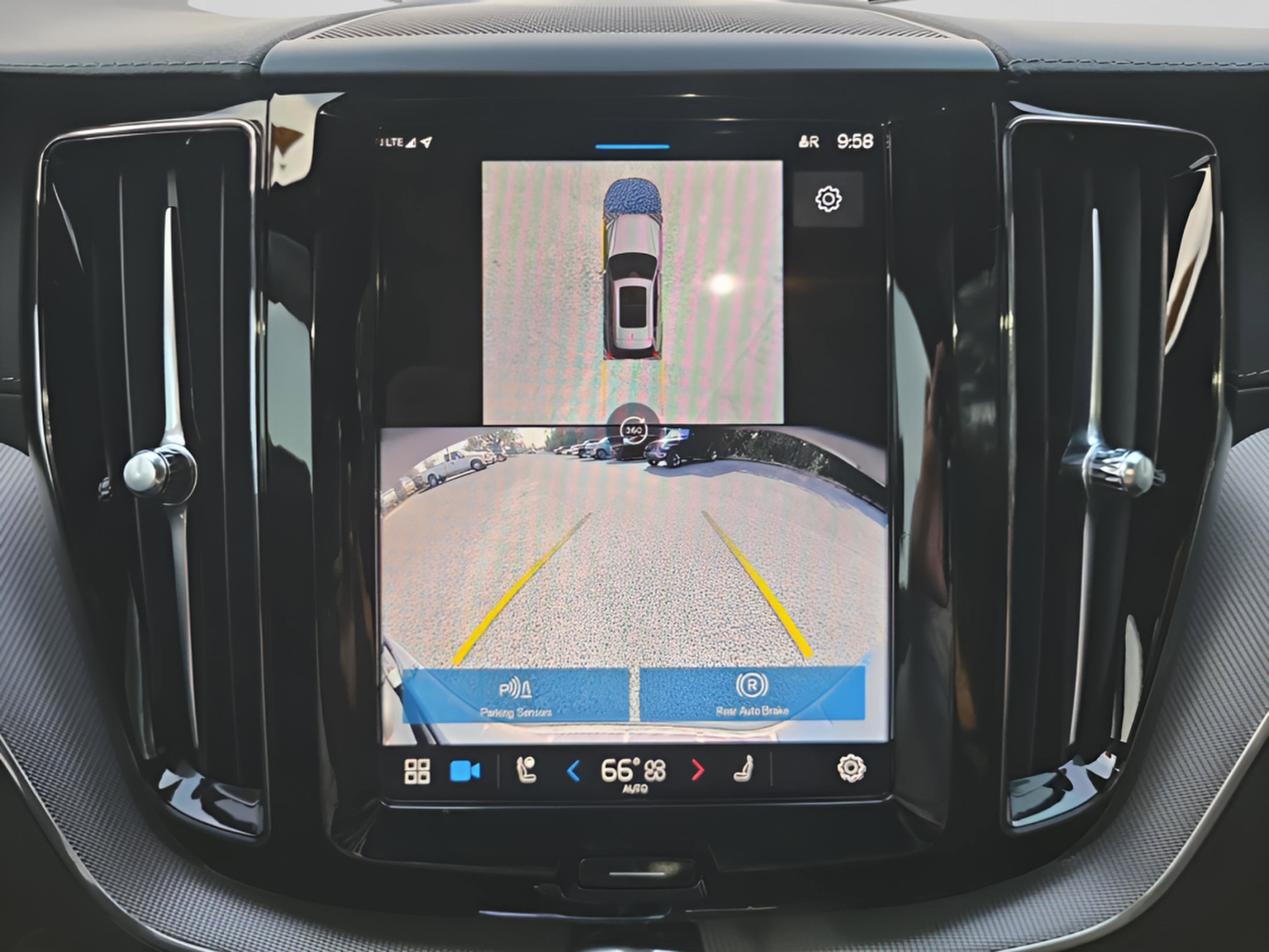 Used 2024 Volvo XC60 T8 Polestar w/ Protection Package Premier image 23