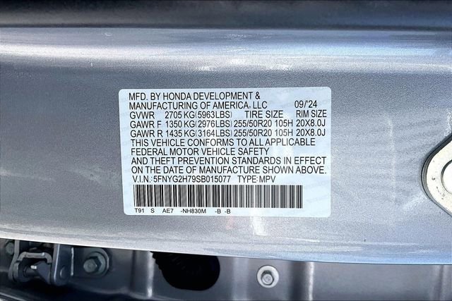 Used 2025 Honda Pilot Touring image 16